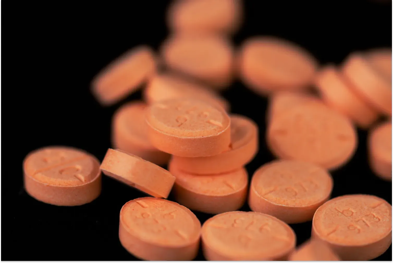 Cover image for Signs and Symptoms of Adderall Abuse